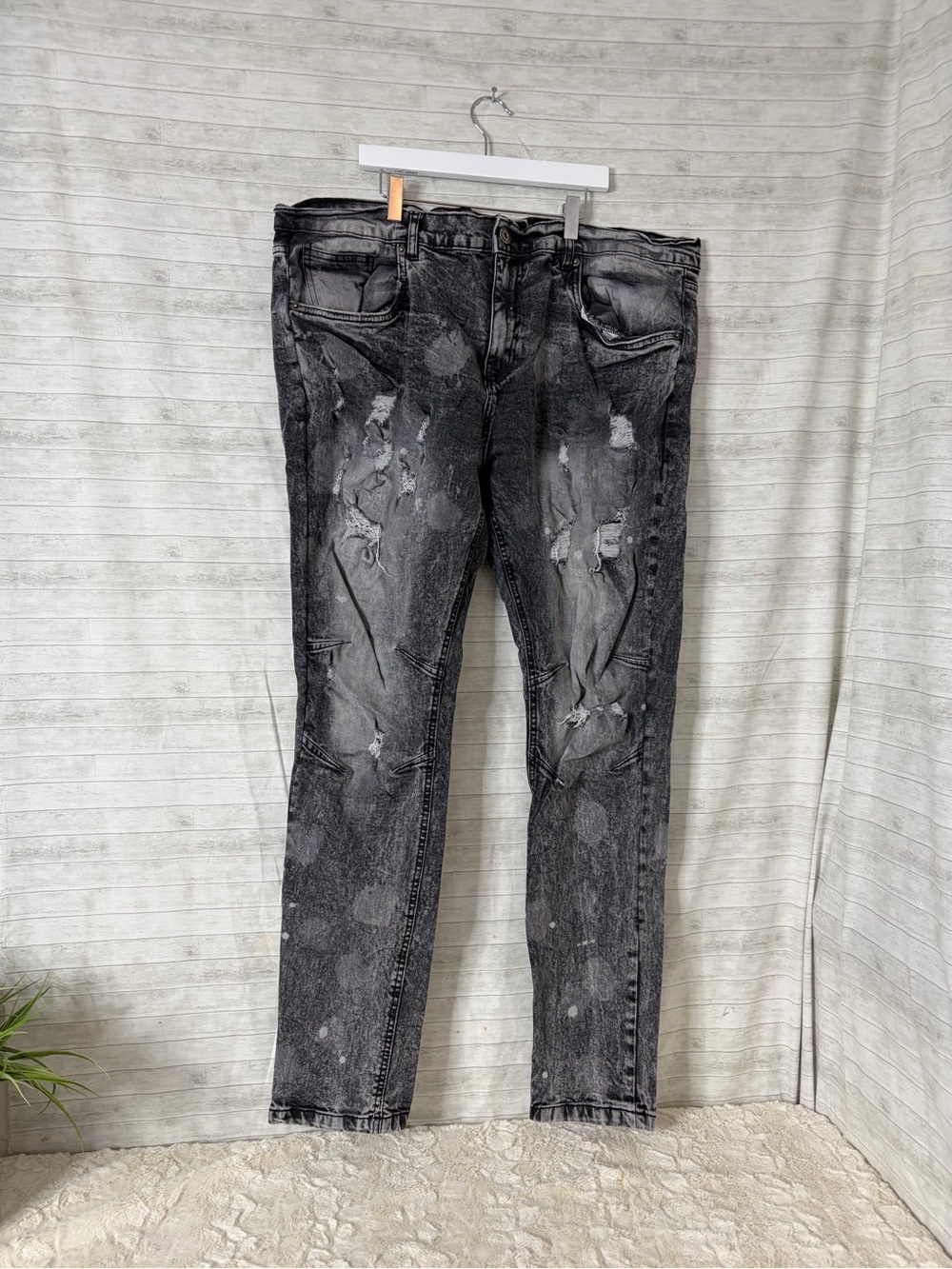 Slim Ripped Gray Wash Skinny Jeans (A260)
